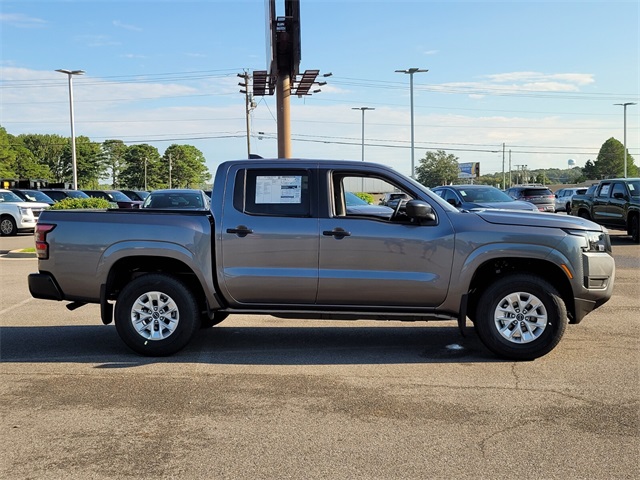 2026 Nissan Frontier S photo 2