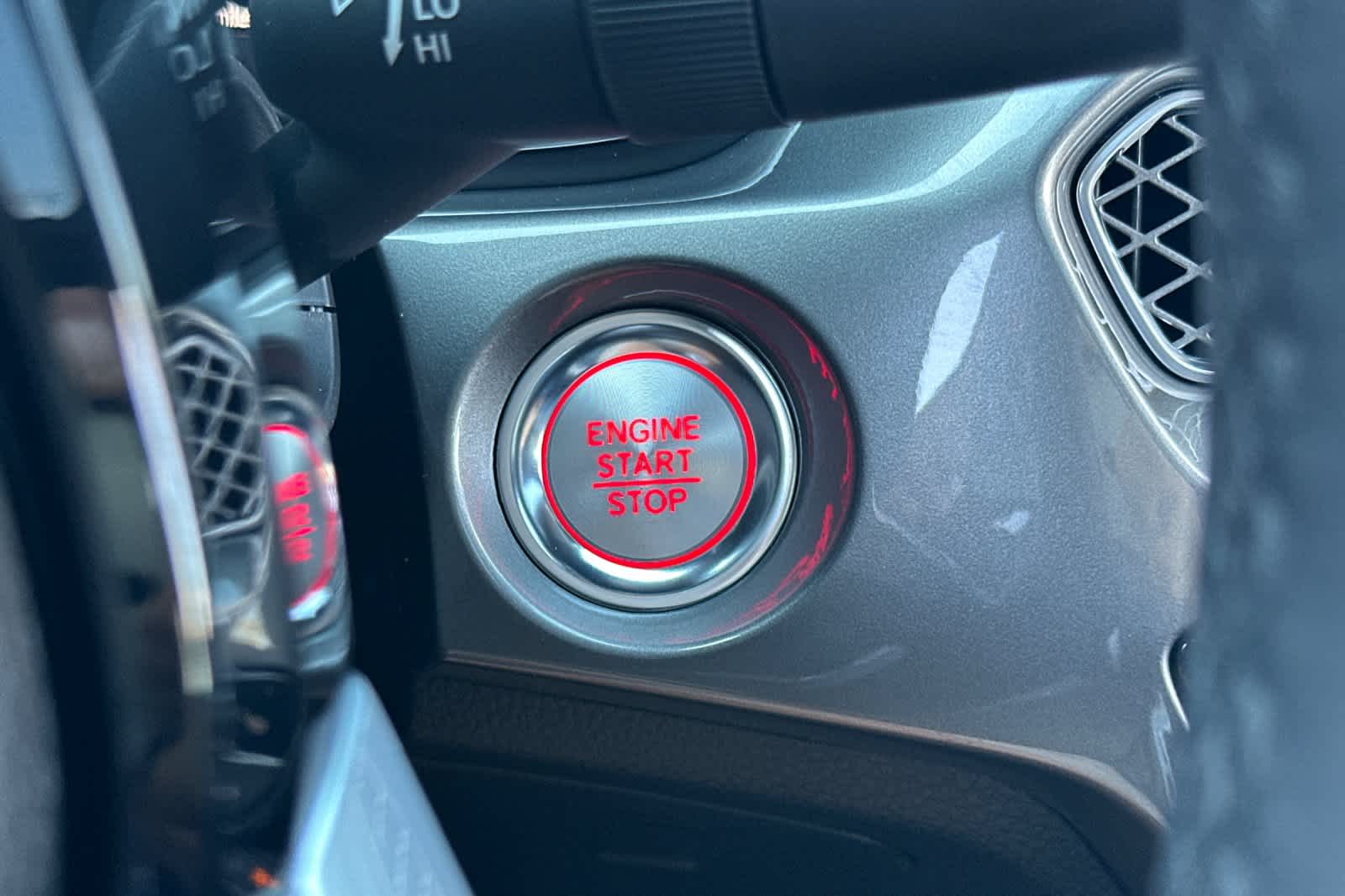 2025 Acura Integra Base photo 16