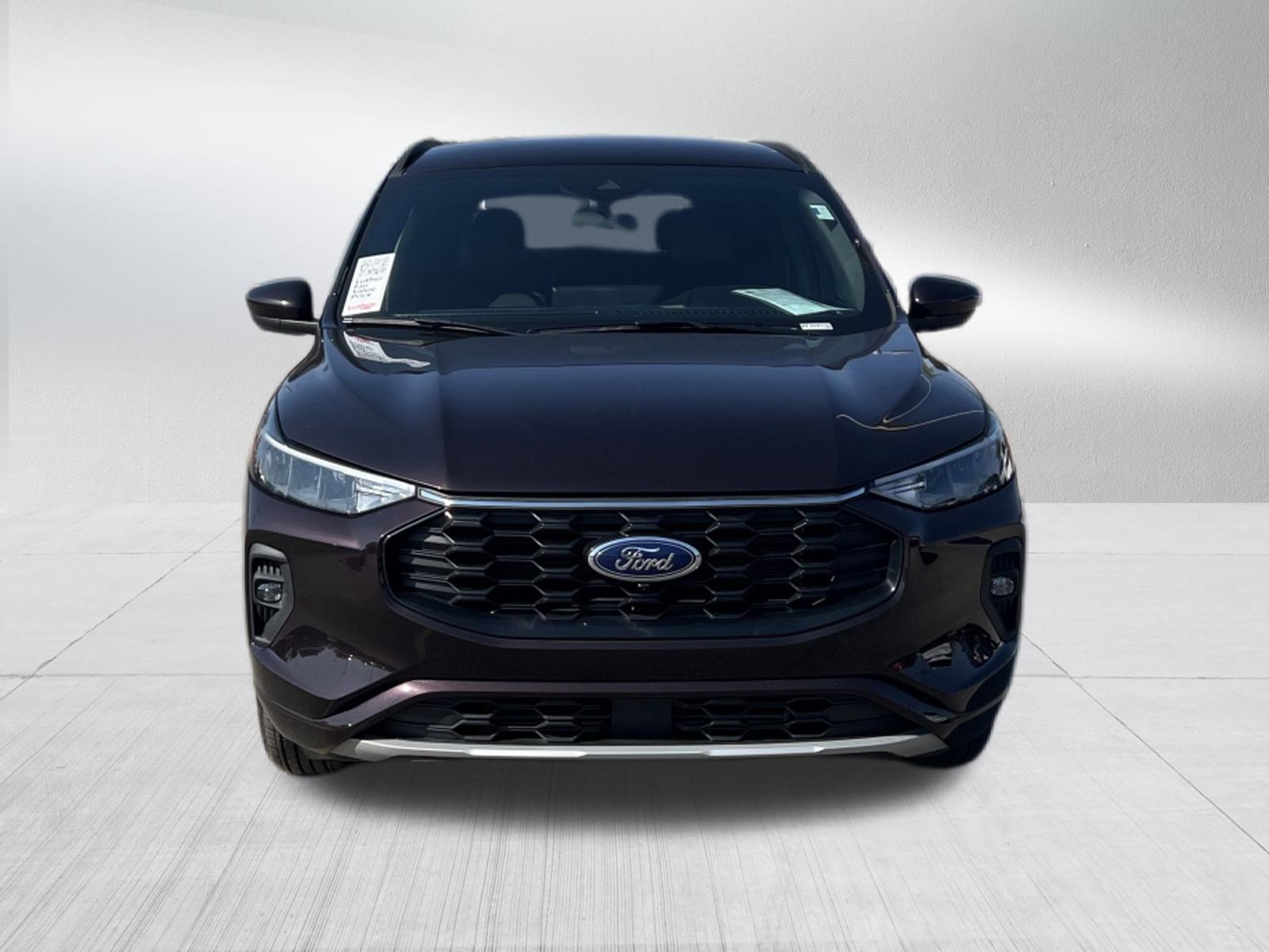 2023 Ford Escape ST-Line Select photo 2