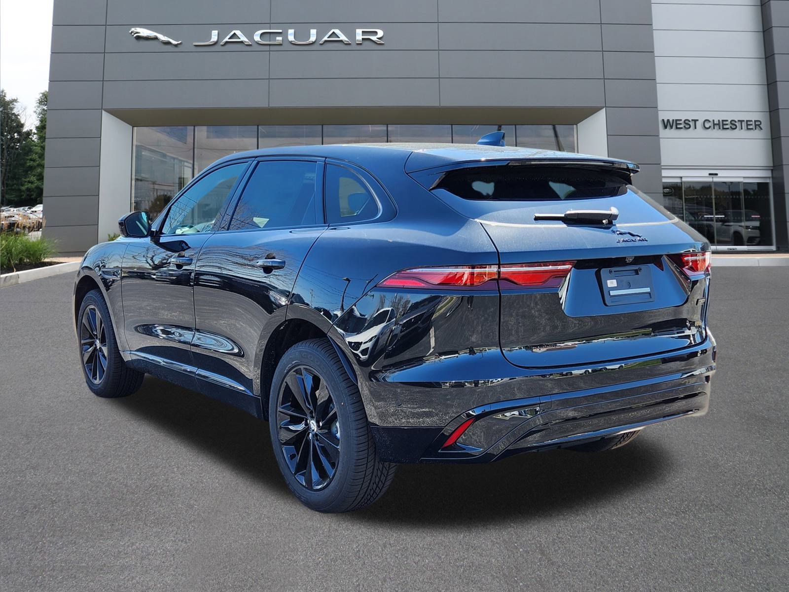 2026 Jaguar F-PACE P250 R-Dynamic S photo 2
