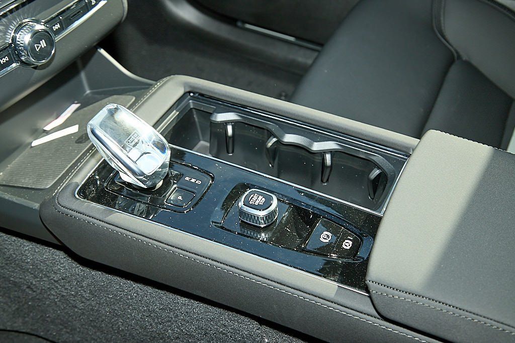 2026 VOLVO XC90 - Image 16