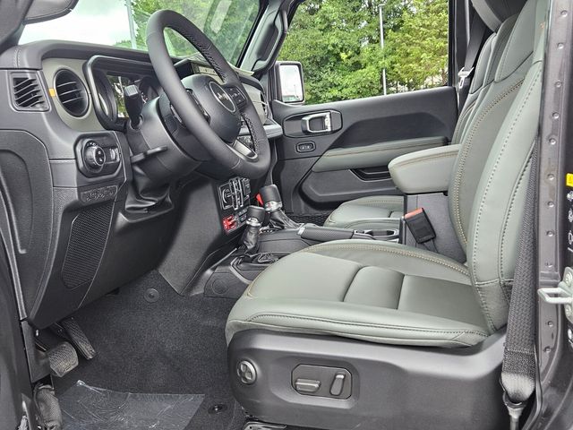 2025 Jeep Gladiator Mojave photo 4