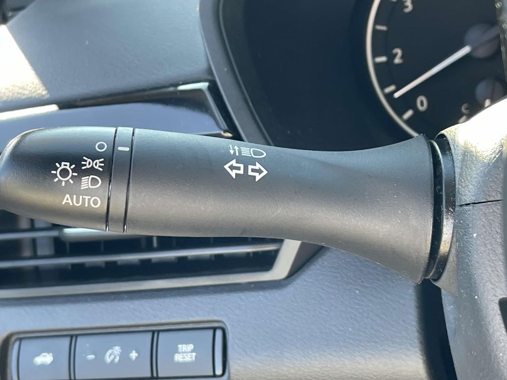 2024 Nissan Altima 2.5 SR photo 18