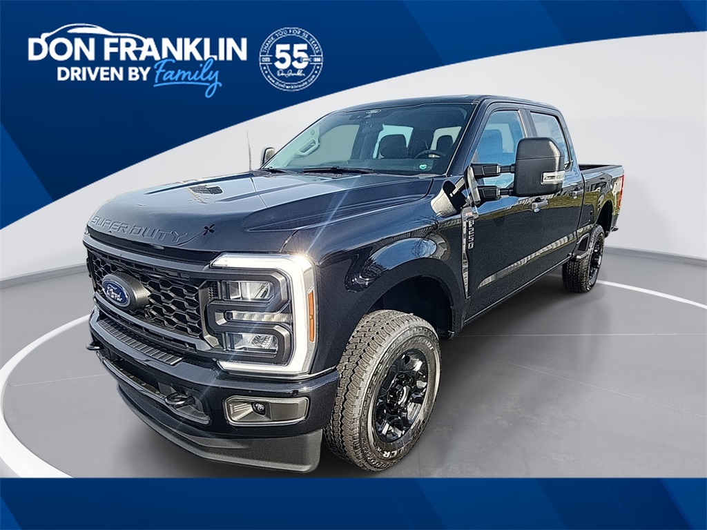 2026 Ford F-250 Super Duty XL's photo