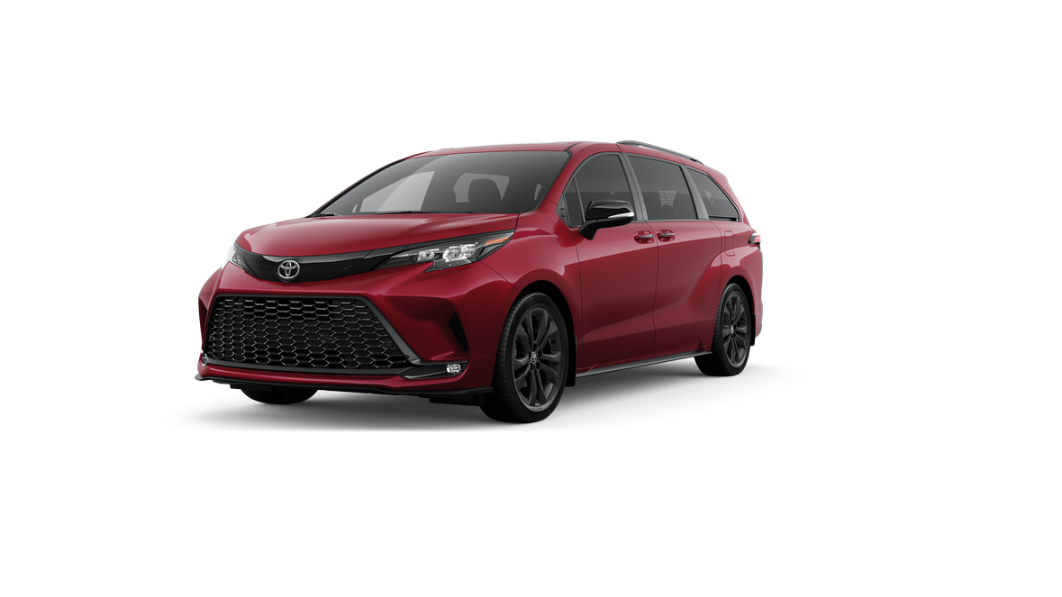 2026 Toyota Sienna XSE's photo