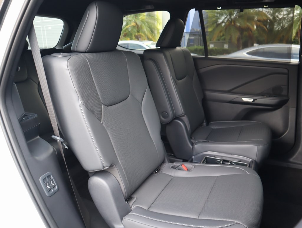 2025 Lexus TX 350 photo 32