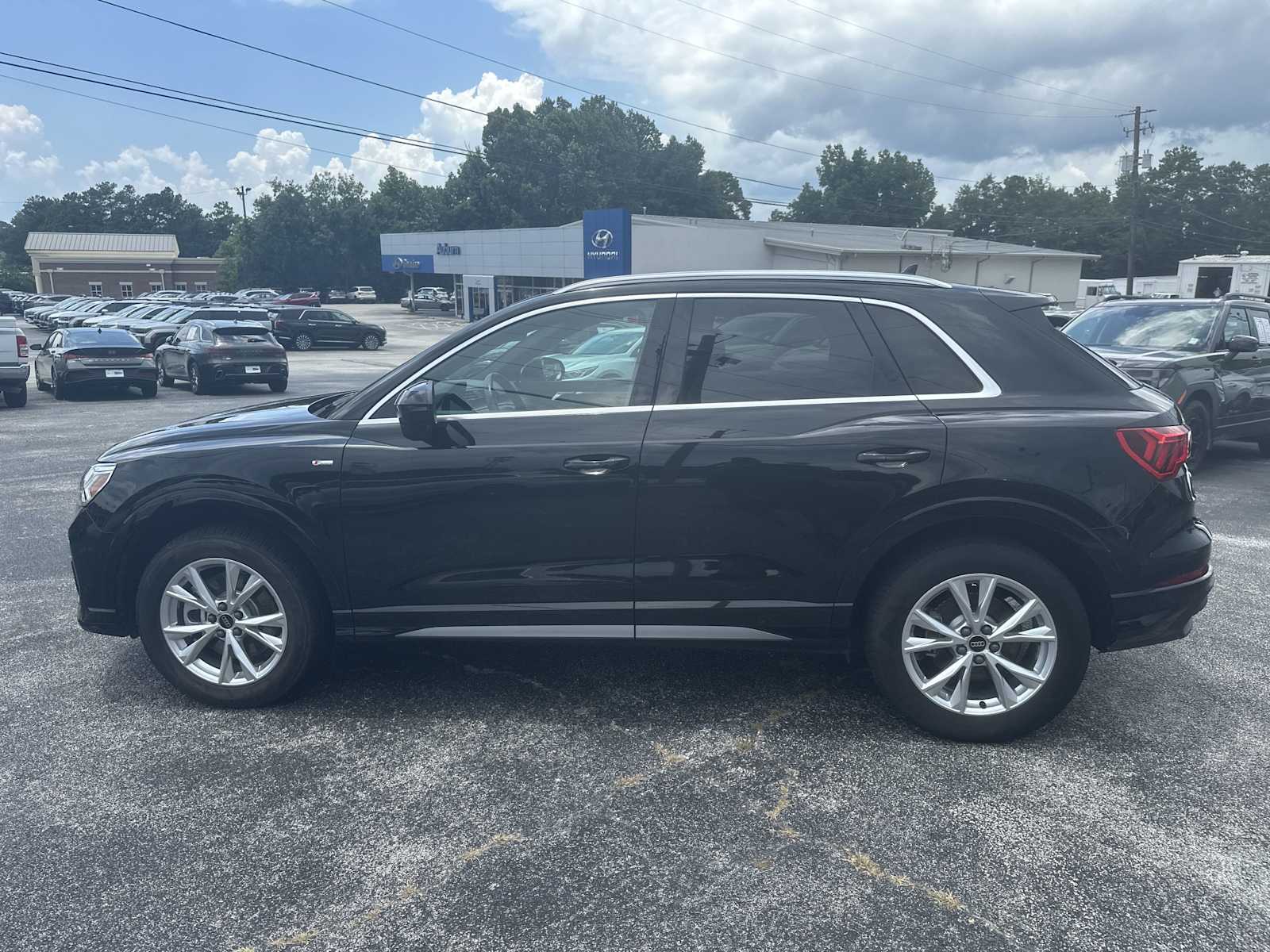 2024 Audi Q3 S line Premium photo 7
