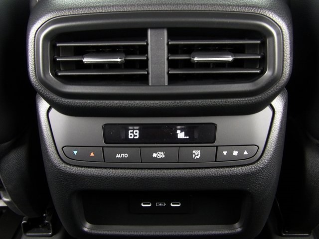 2025 Honda Pilot Touring photo 43