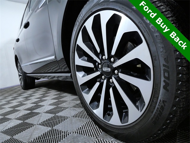 Used 2024 Lincoln Navigator Reserve L with VIN 5LMJJ3LG9REL05341 for sale in Apple Valley, Minnesota