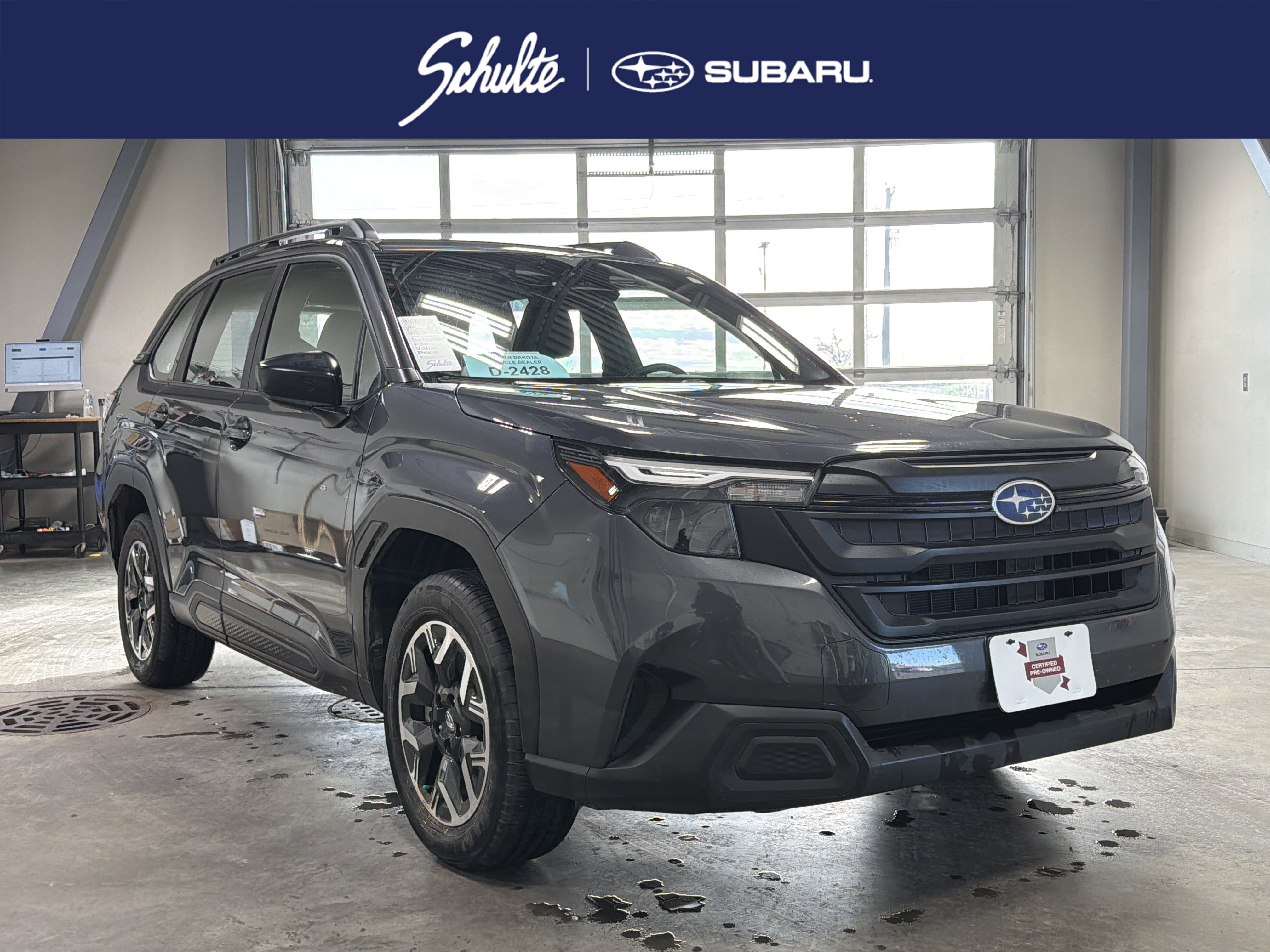 2025 Subaru Forester Base