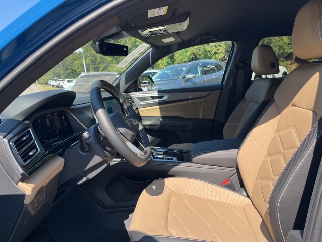 2026 Volkswagen Atlas Cross Sport SE Technology photo 6