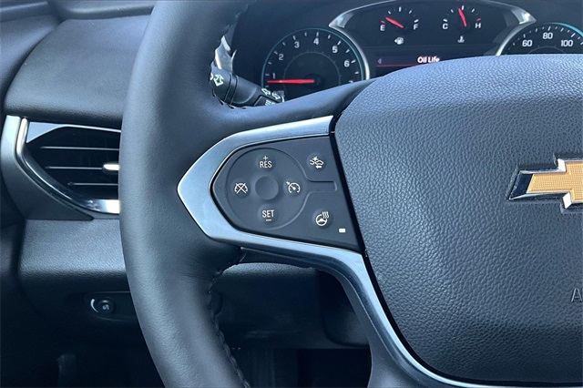 2022 Chevrolet Traverse Leather photo 11