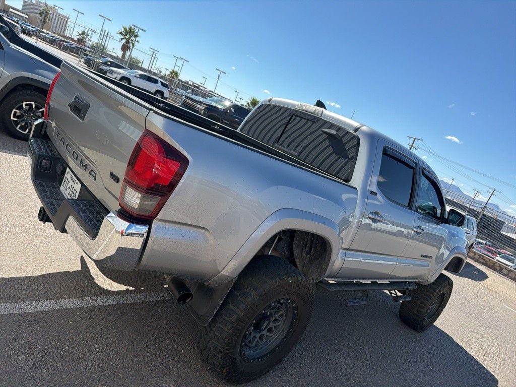 2021 Toyota Tacoma SR5 photo 3