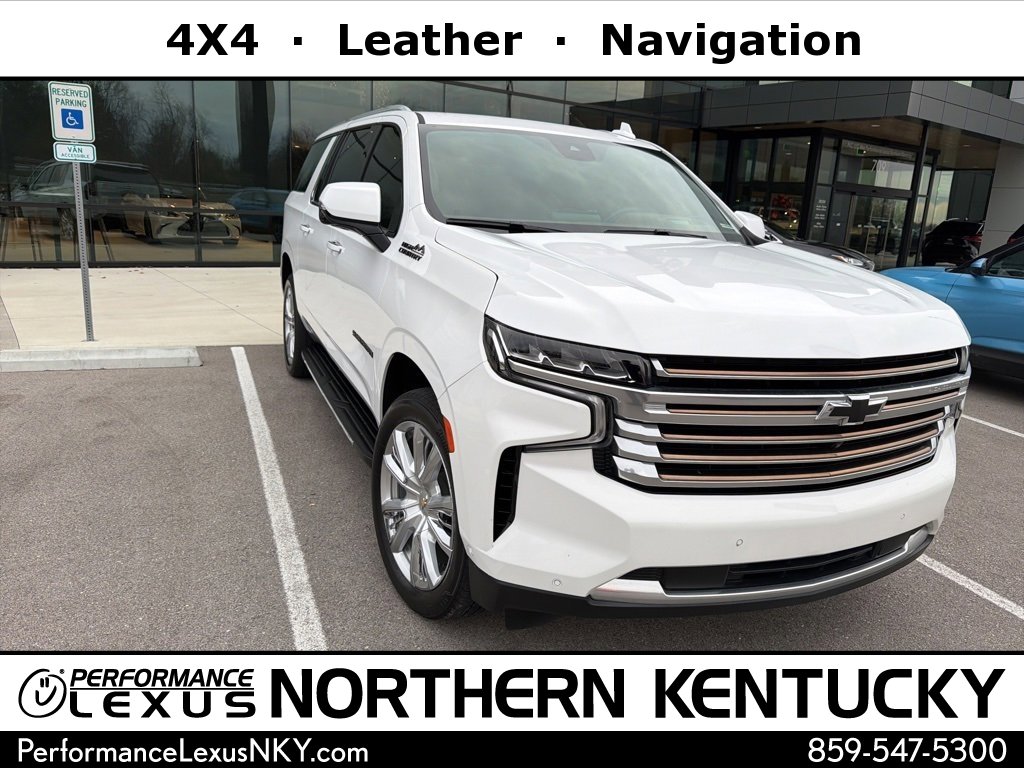 2023 Chevrolet Suburban High Country's photo