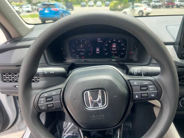 2025 Honda Accord 1.5T LX photo 12