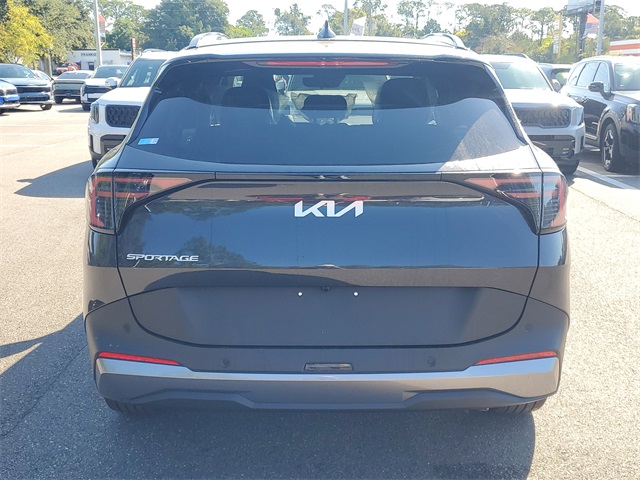 2026 Kia Sportage EX photo 4