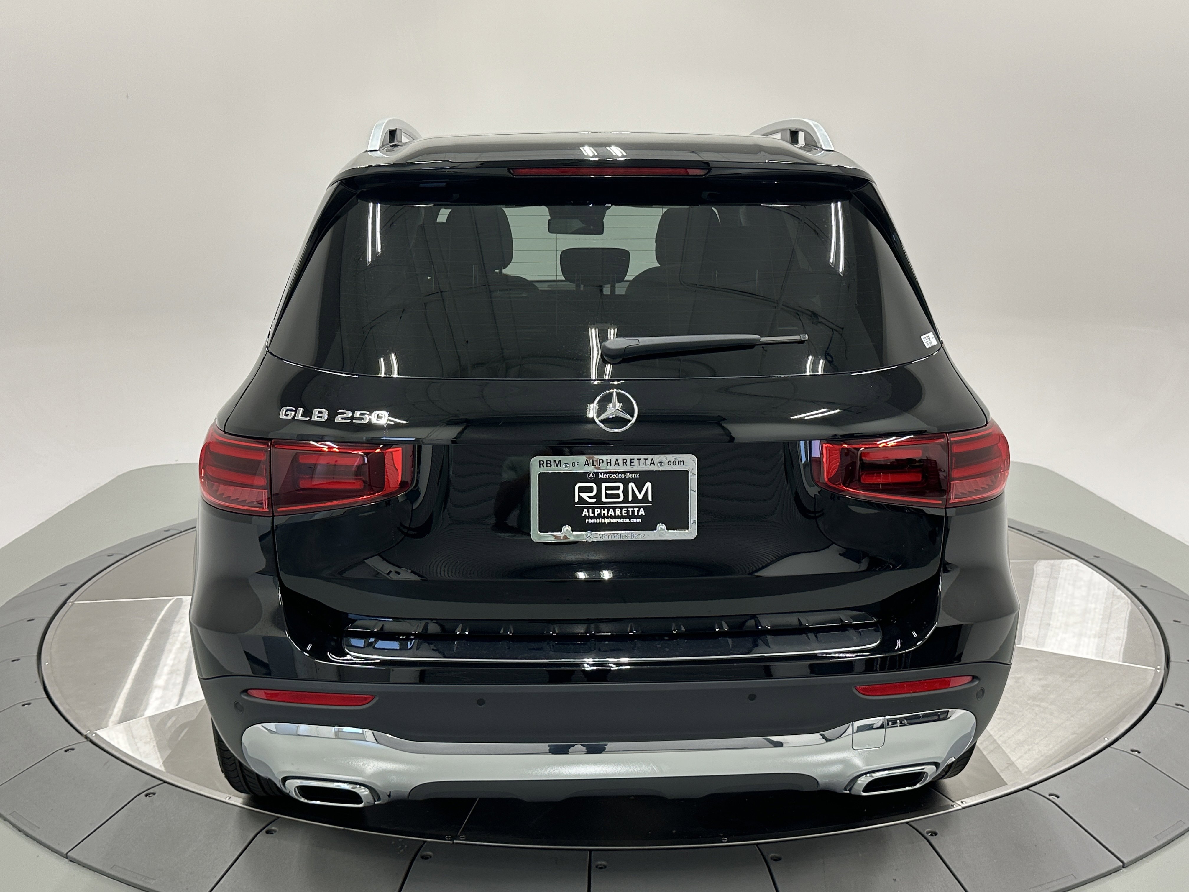 2024 Mercedes Benz GLB 250 photo 6