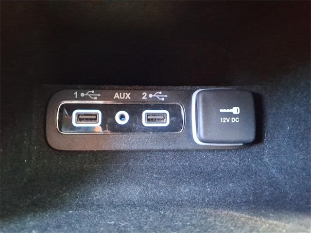 2022 Jeep Cherokee Laredo X photo 19