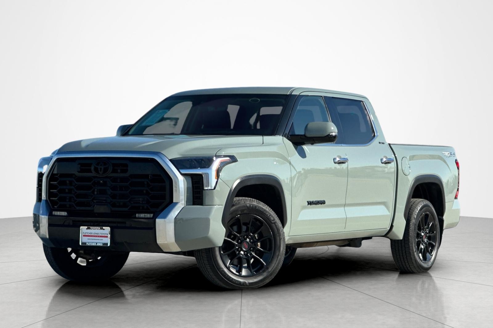 2023 Toyota Tundra Limited's photo