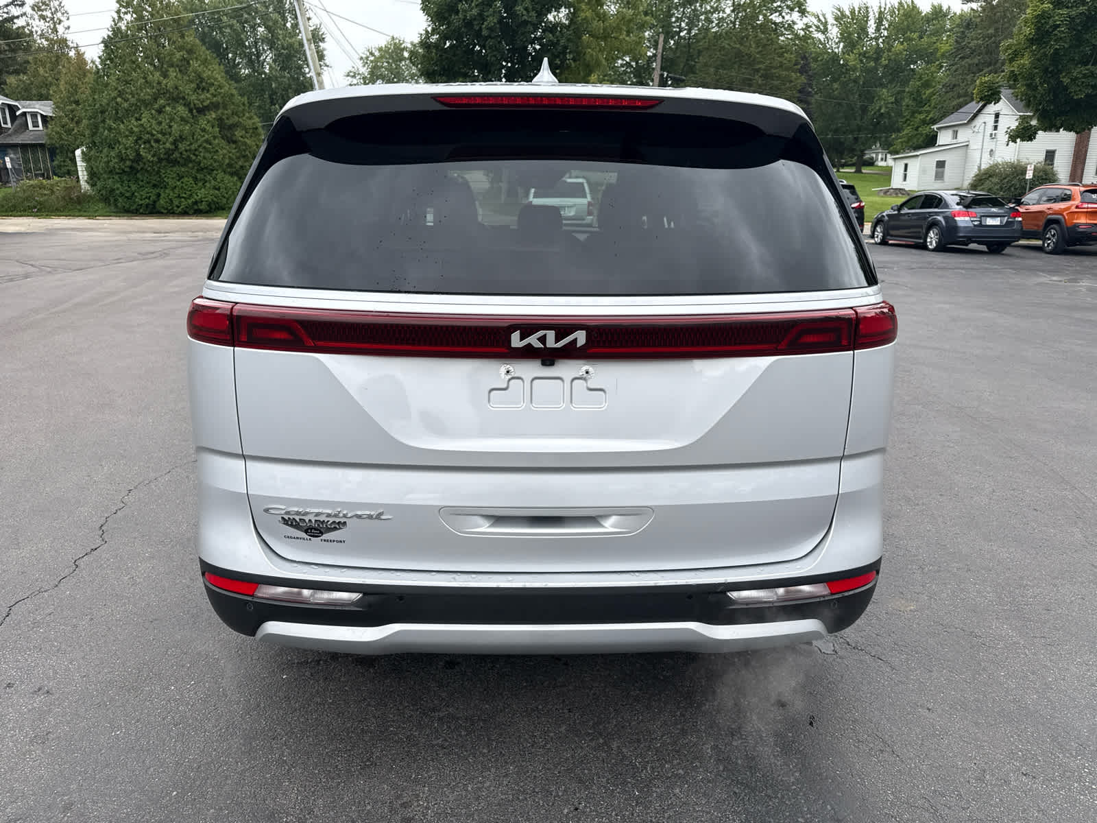 2022 Kia Carnival LXS photo 4