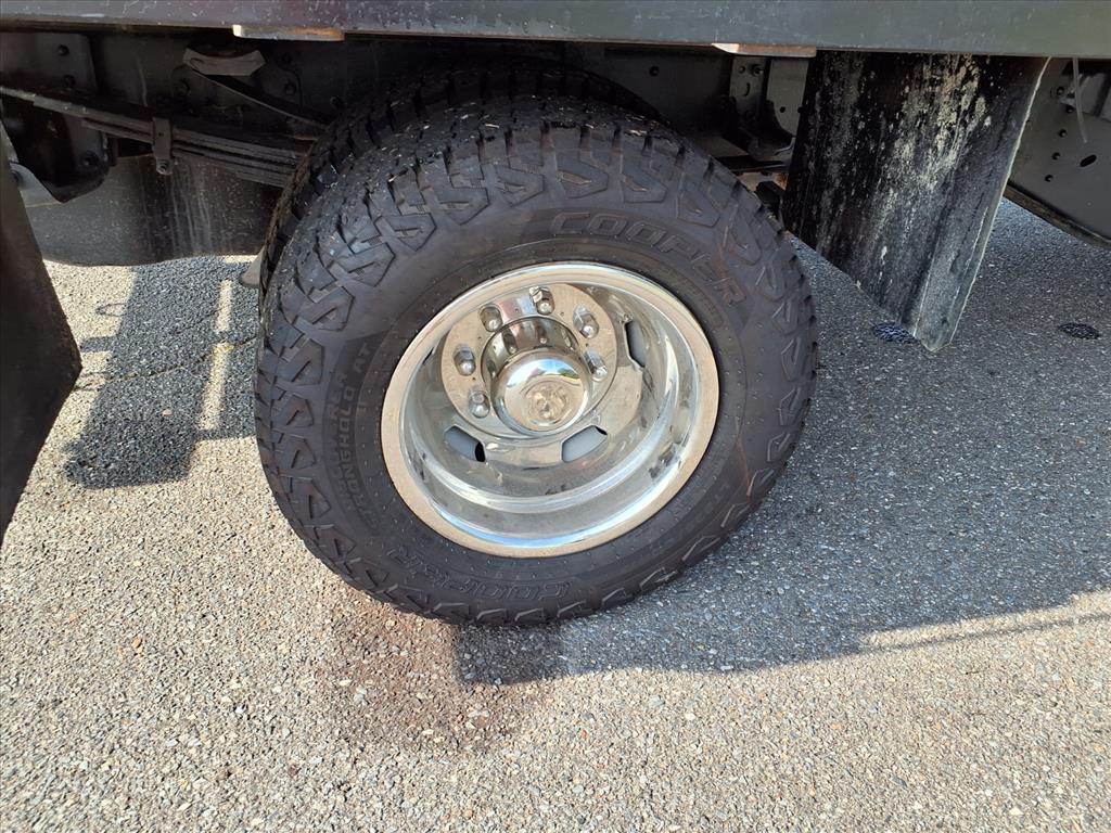 2017 Gmc Sierra 3500 HD photo 17