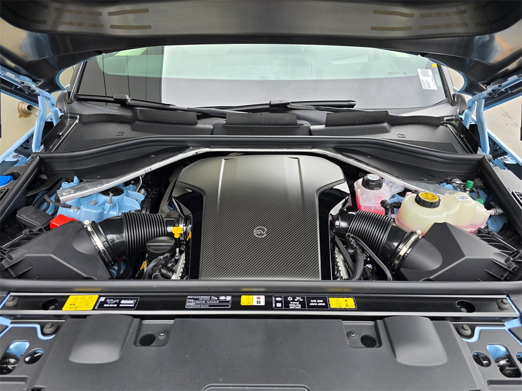 2025 Land Rover Range Rover Sport photo 4