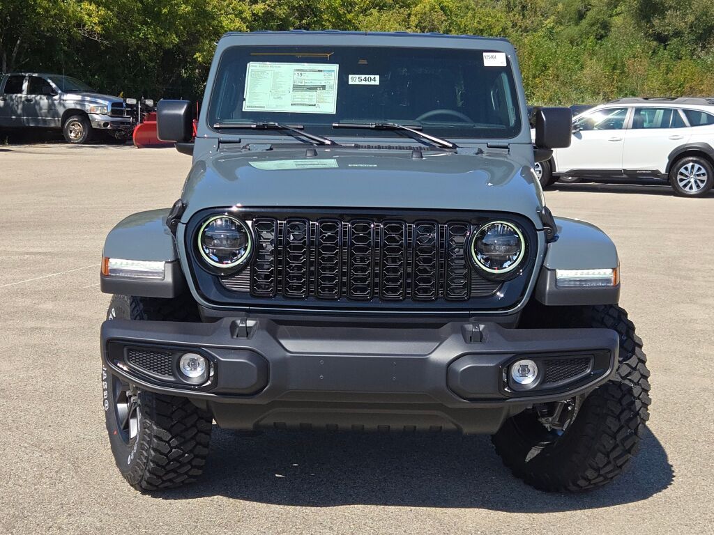 2025 Jeep Gladiator Willys photo 4