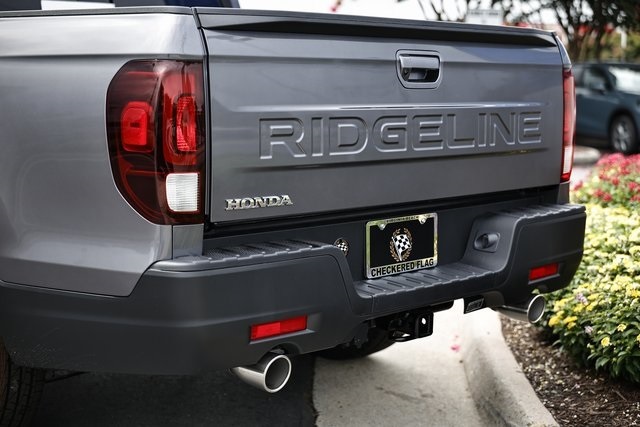 2025 Honda Ridgeline RTL photo 8
