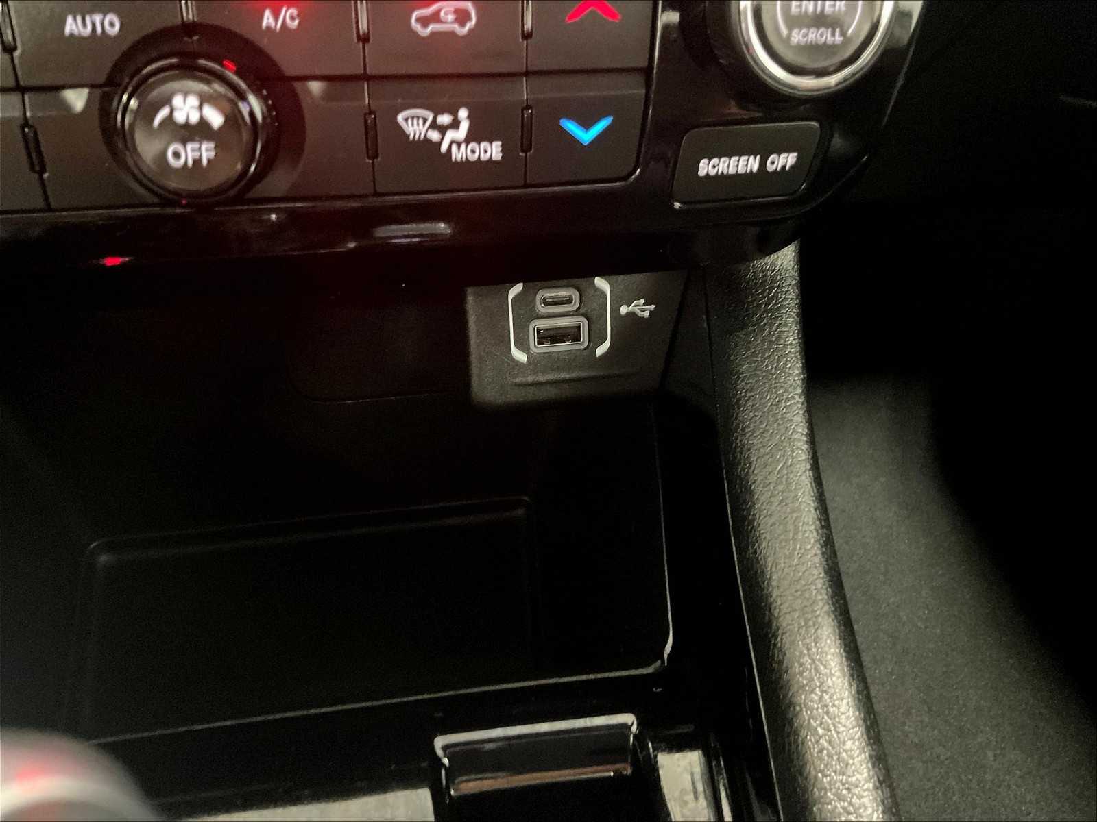 2022 Jeep Compass Limited photo 25