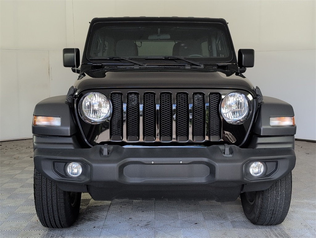 2023 Jeep Wrangler Sport S photo 3