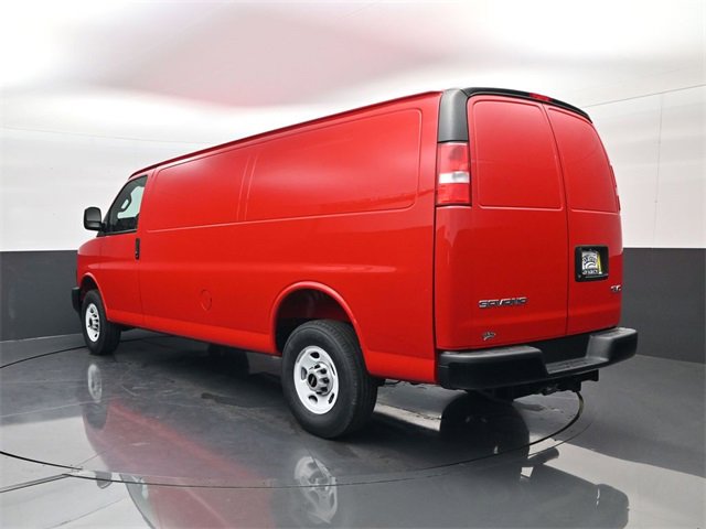 2025 Gmc Savana Cargo 3500 photo 4