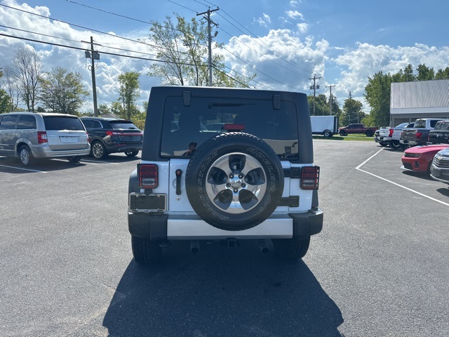 2018 Jeep Wrangler Unlimited Sahara photo 6