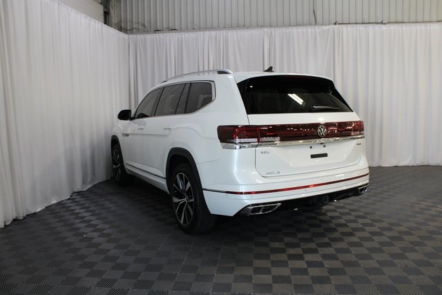 2024 Volkswagen Atlas SEL Premium R-Line photo 25