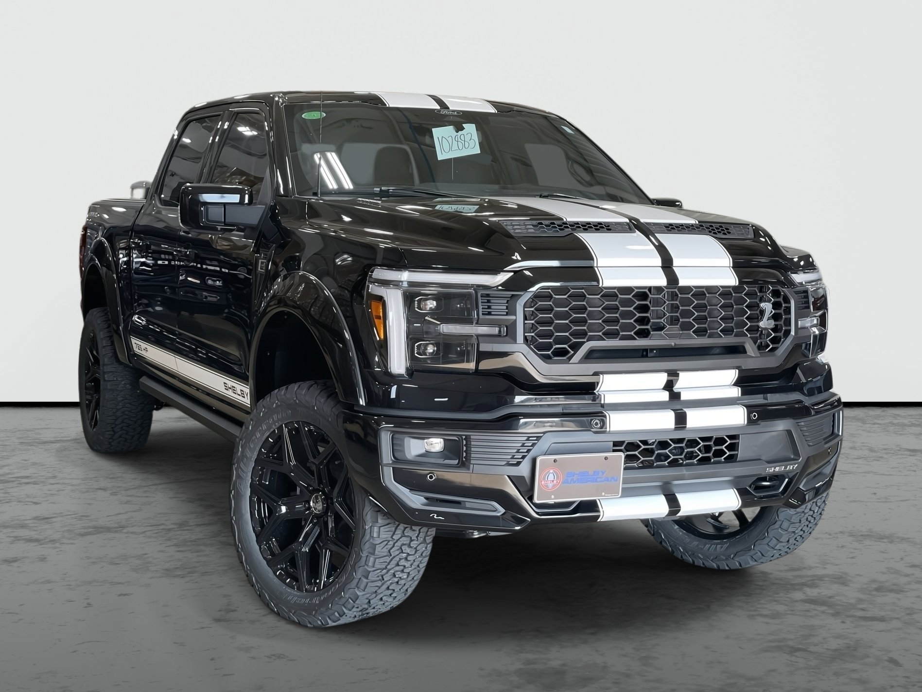 2025 Ford F-150 Lariat's photo