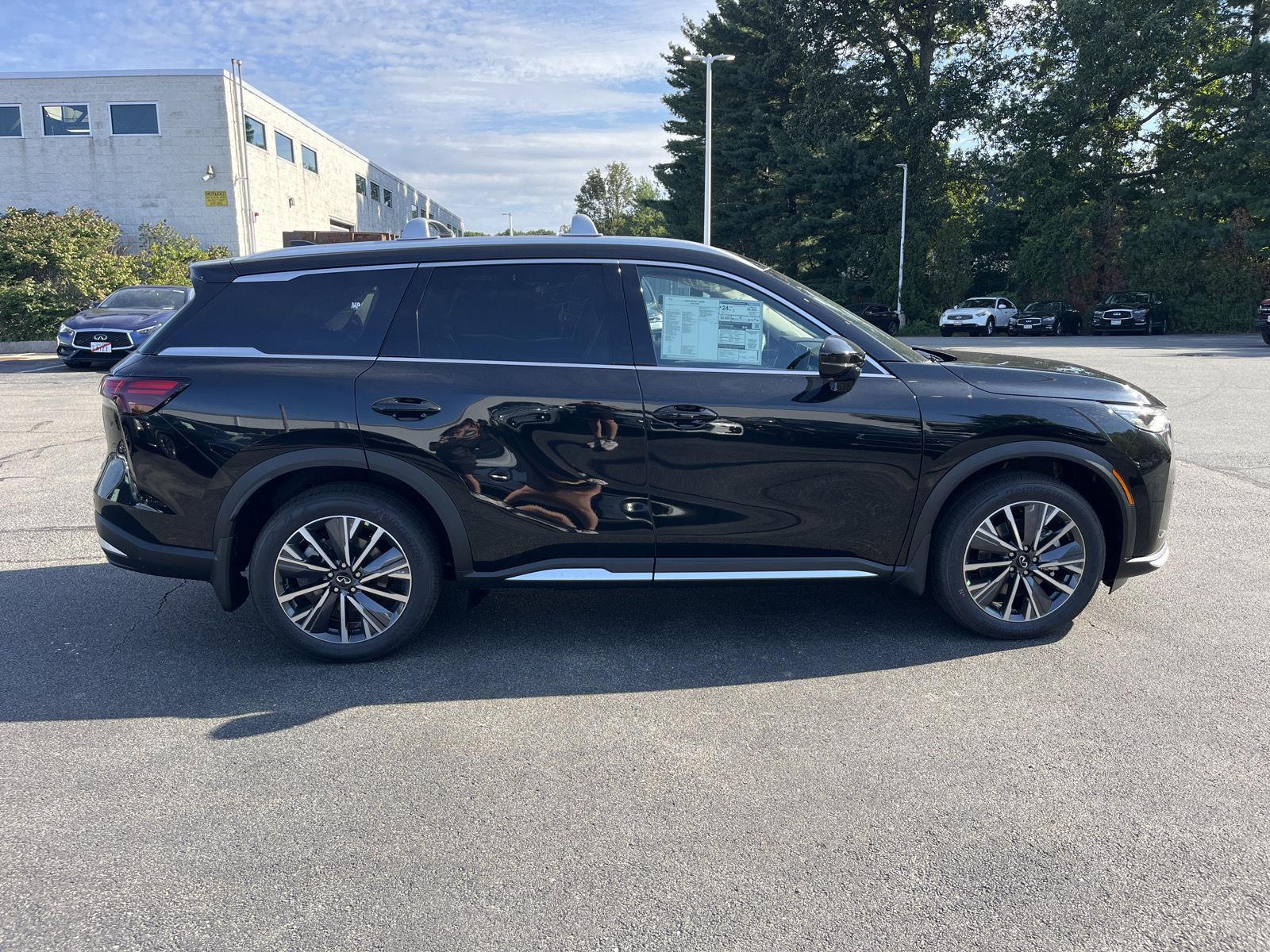 2026 Infiniti QX60 Luxe AWD photo 2