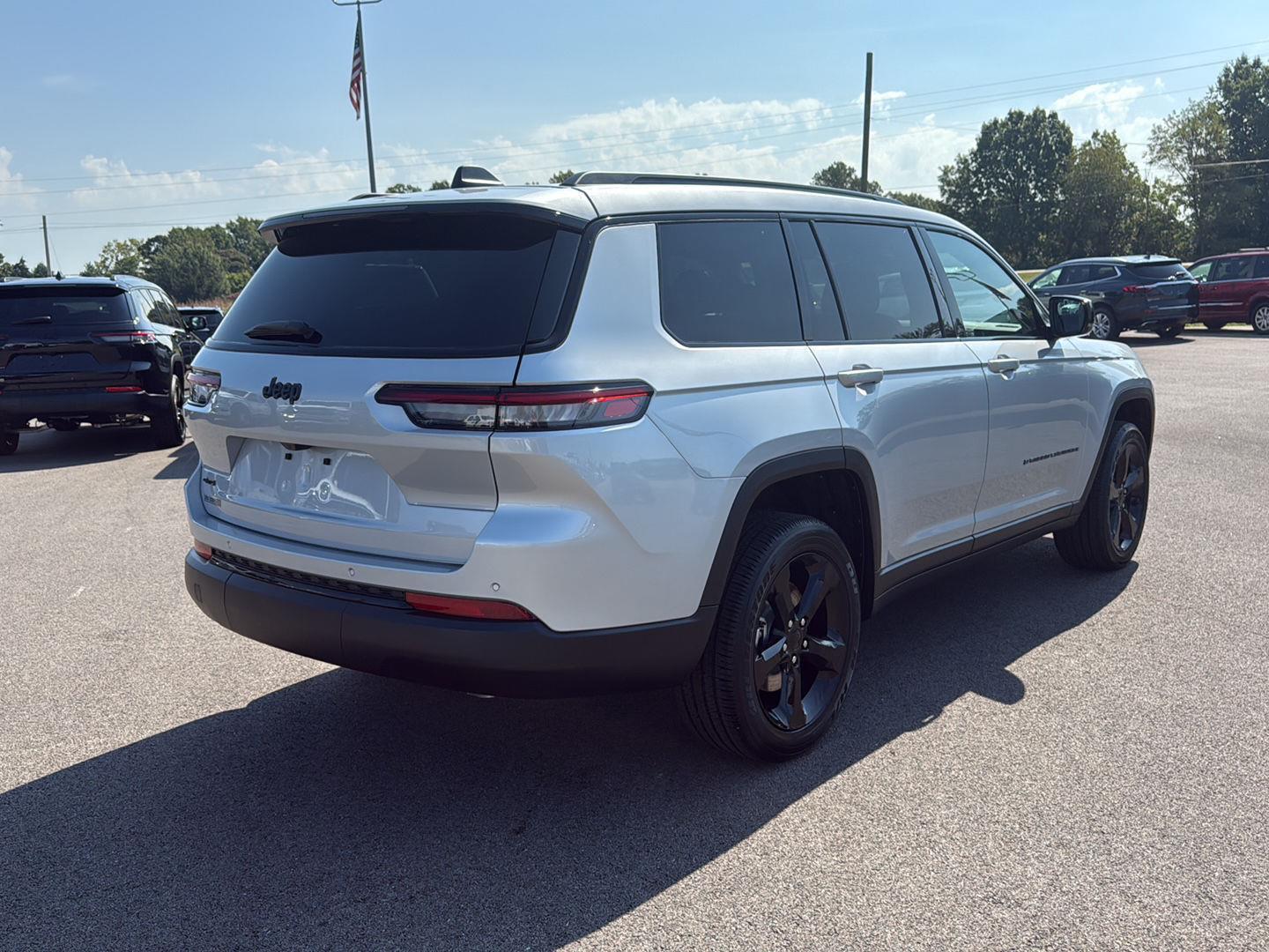 2025 Jeep Grand Cherokee Altitude X photo 16