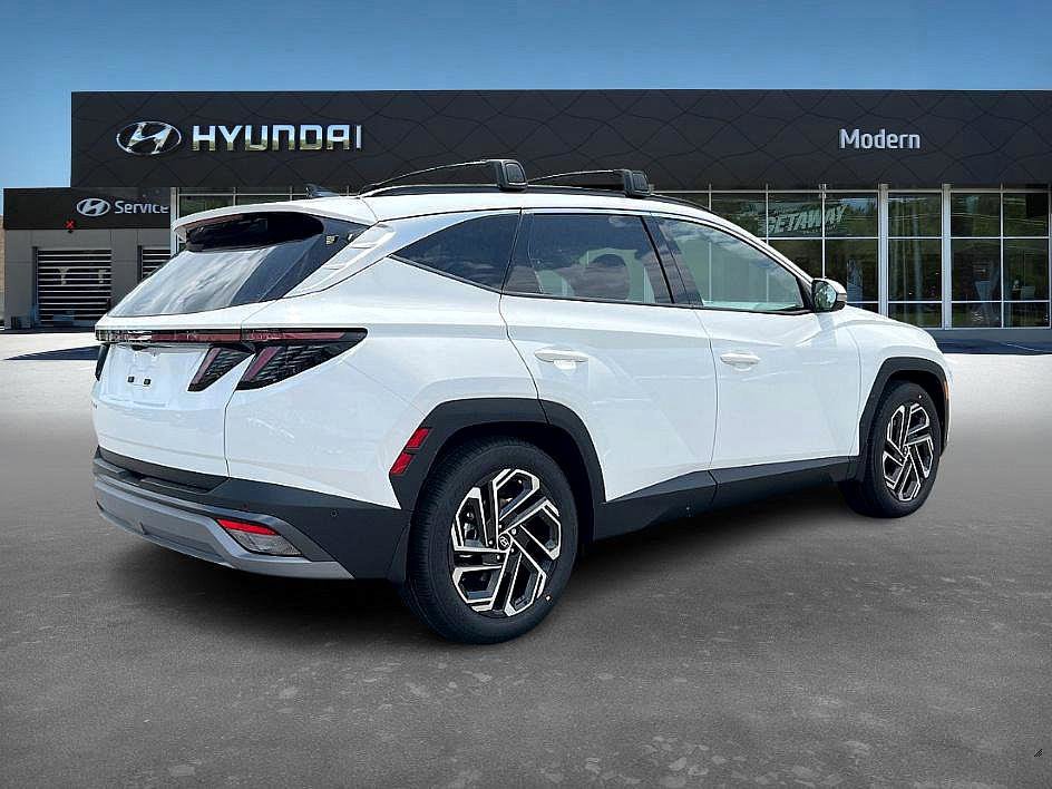 2025 Hyundai Tucson Limited photo 3