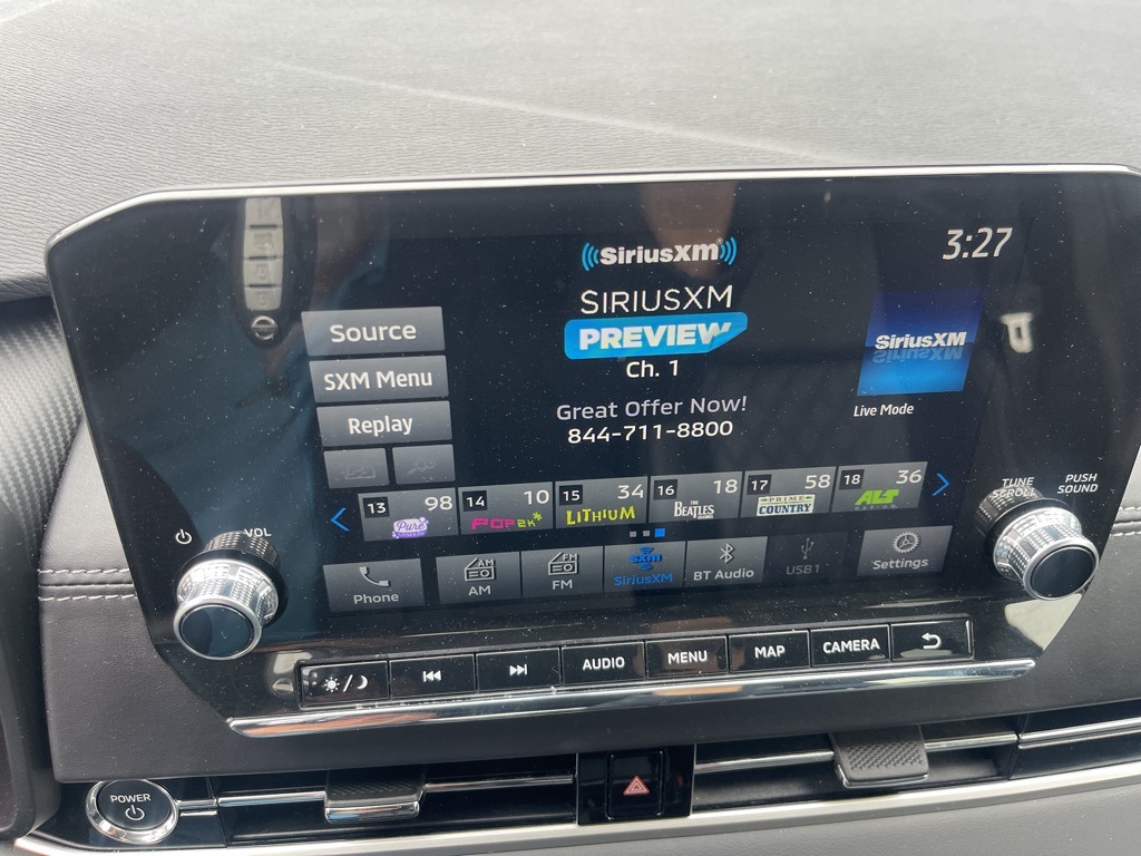 2024 Mitsubishi Outlander PHEV SEL photo 11