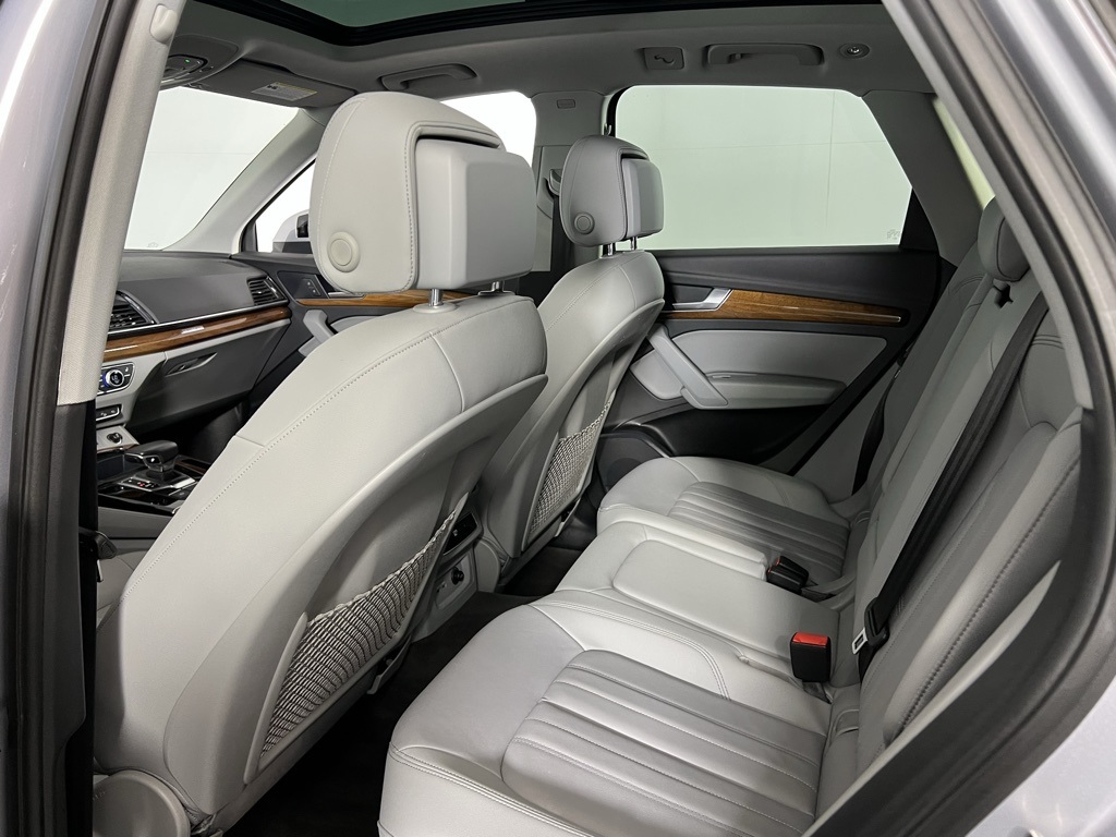 2022 Audi Q5 45 S line Premium photo 21