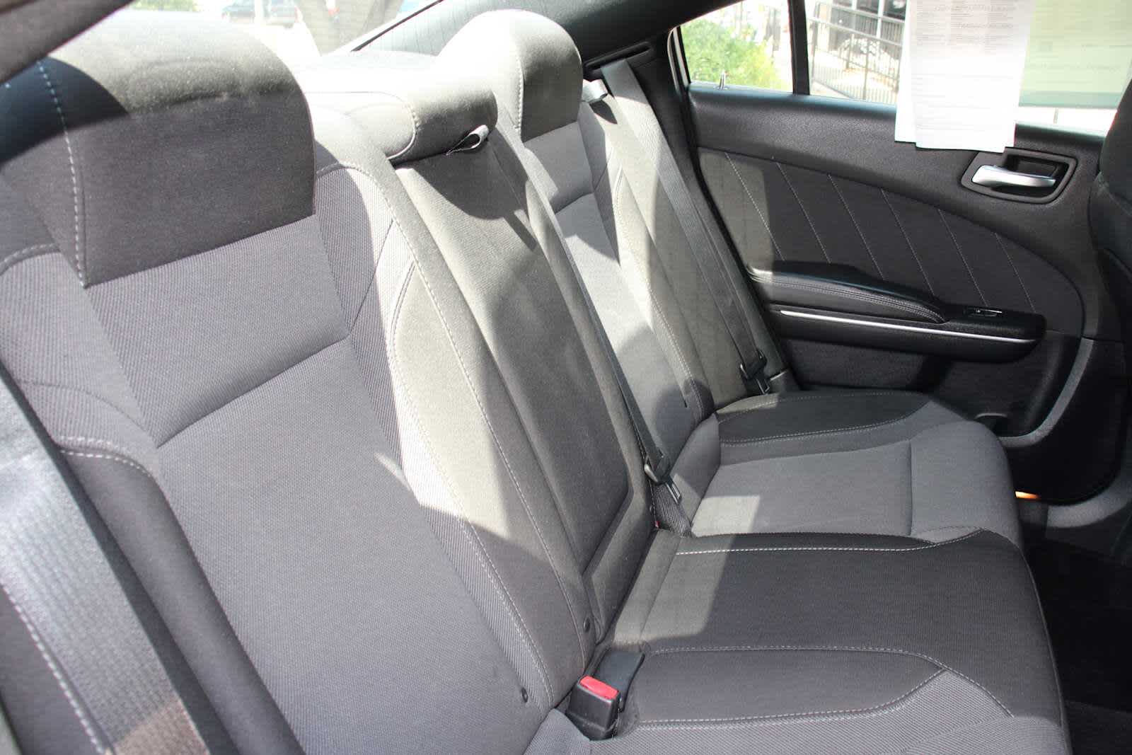 2018 Dodge Charger SXT Plus photo 36