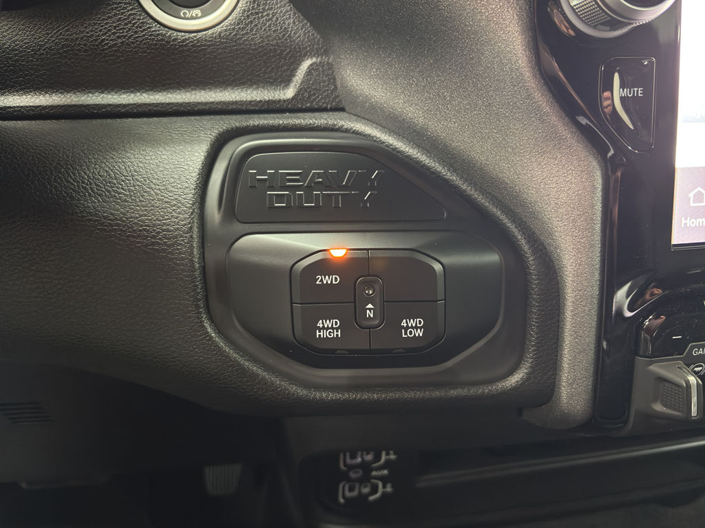 2025 Ram 2500 Tradesman photo 16