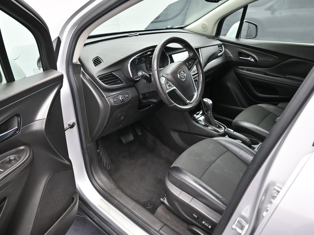2017 Buick Encore Preferred photo 10