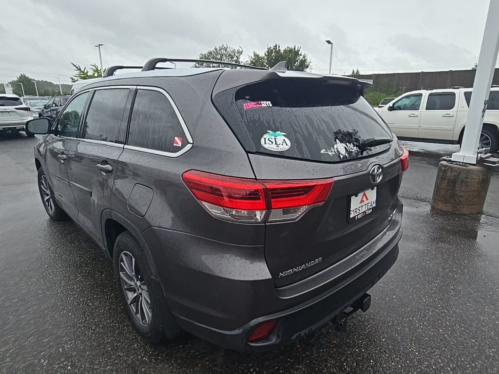 2019 Toyota Highlander XLE photo 5