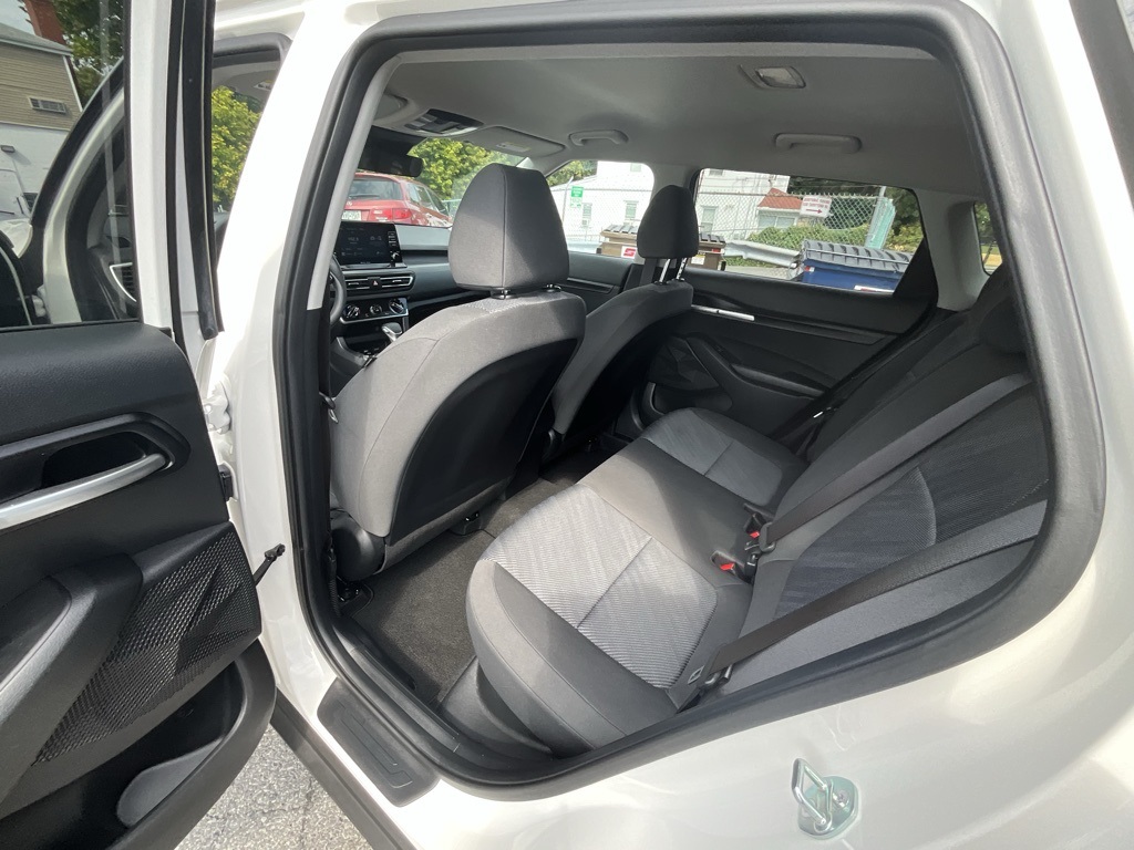 2023 Kia Seltos LX photo 18