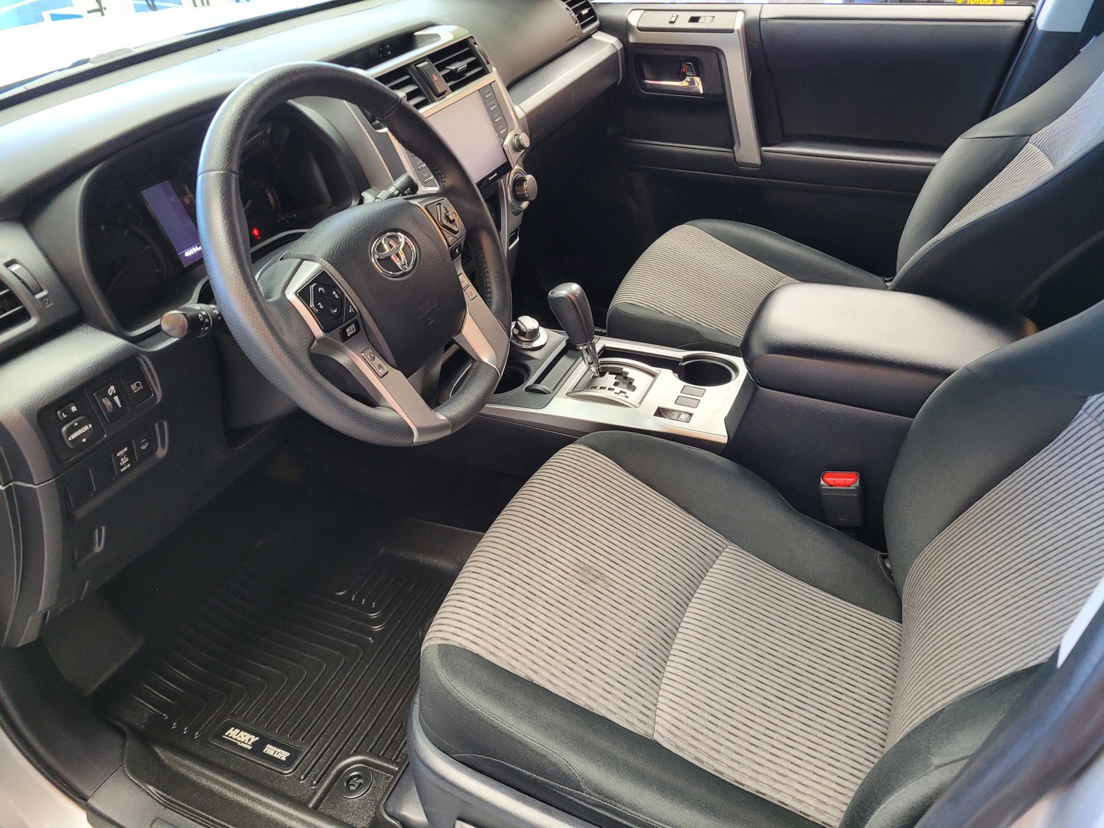 2022 Toyota 4Runner SR5 photo 14