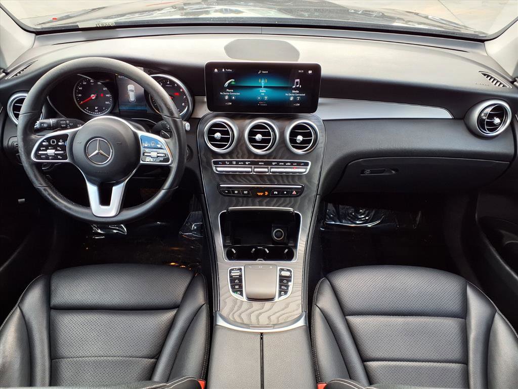 2021 Mercedes Benz GLC 300 photo 2