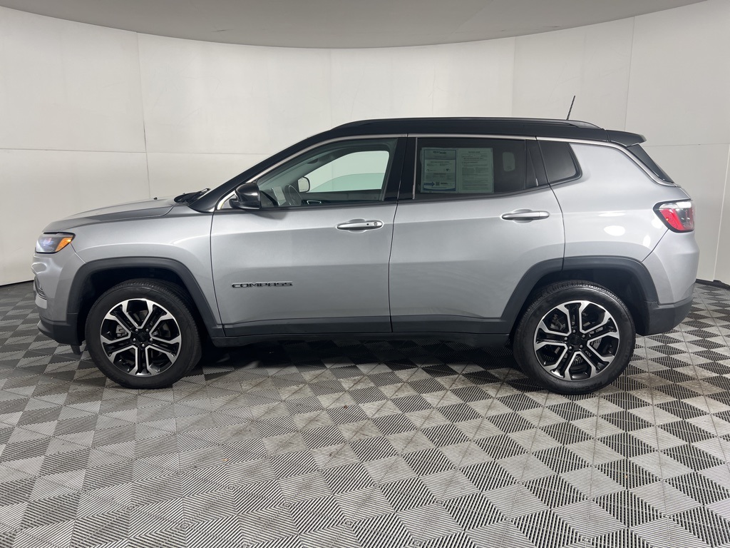 2022 Jeep Compass Limited photo 4