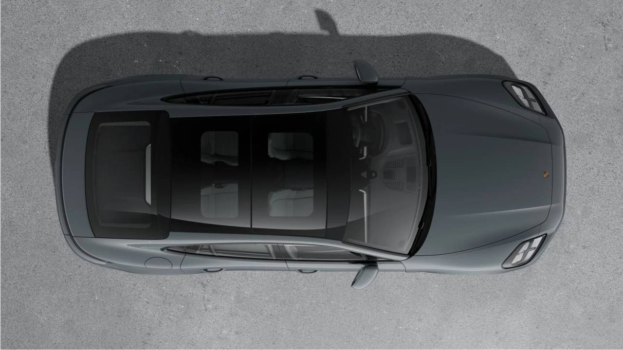 2026 Porsche Panamera 4 photo 4