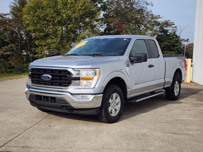 2022 Ford F-150 XLT photo 5