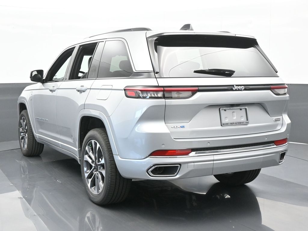 2024 Jeep Grand Cherokee Overland 4xe photo 4